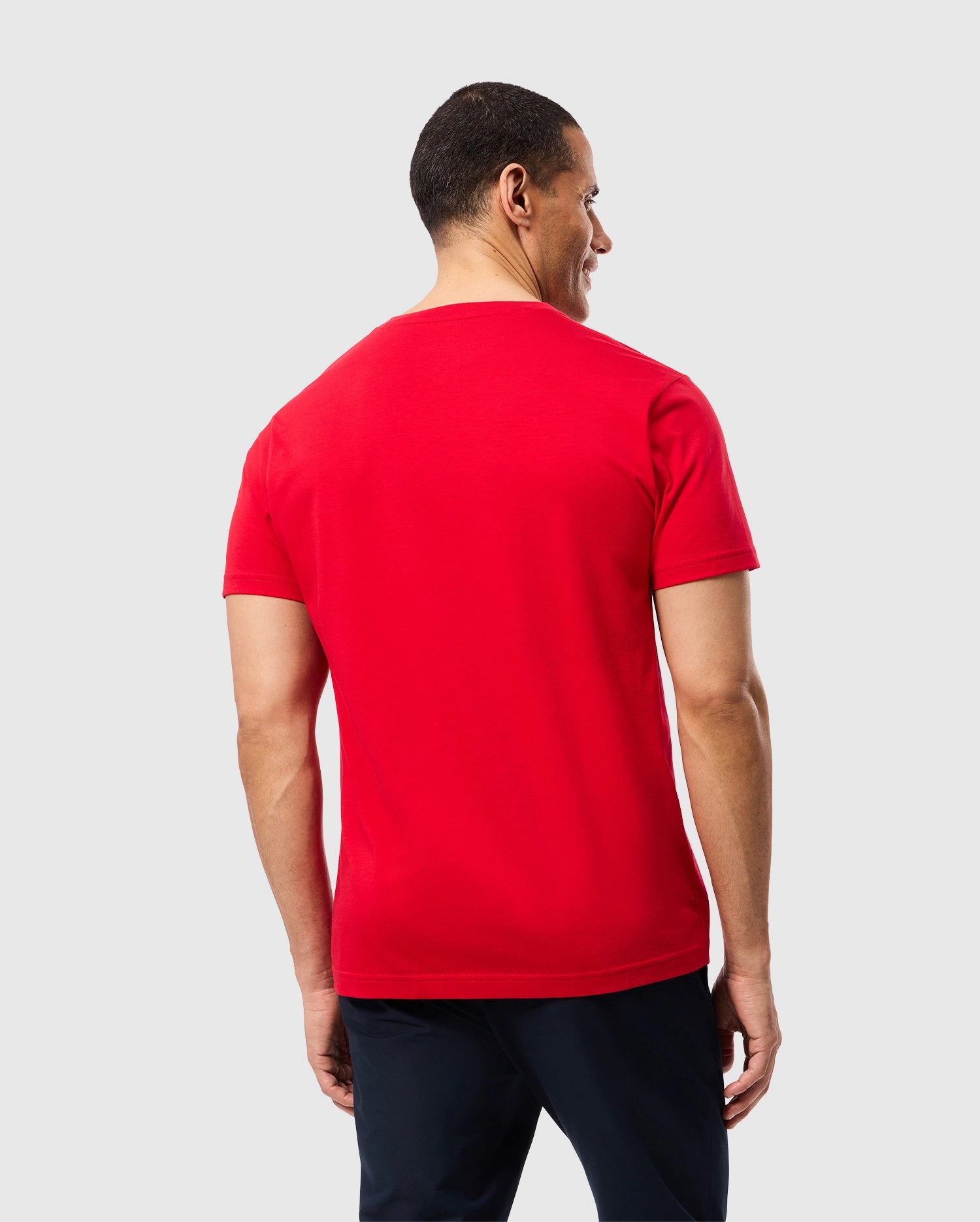 MENS CLASSIC V NECK TEE - B6U100CRPC - Image 6